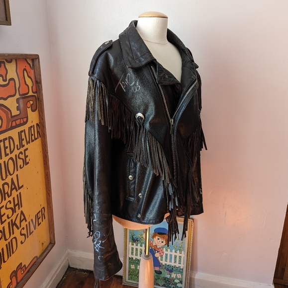 Vintage Fringe Black Leather Jacket with Heavy Metal Musician Autographs - Picture 4 of 13
